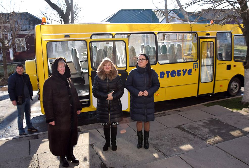 Автобус для розвитку дітей з особливими потребами 